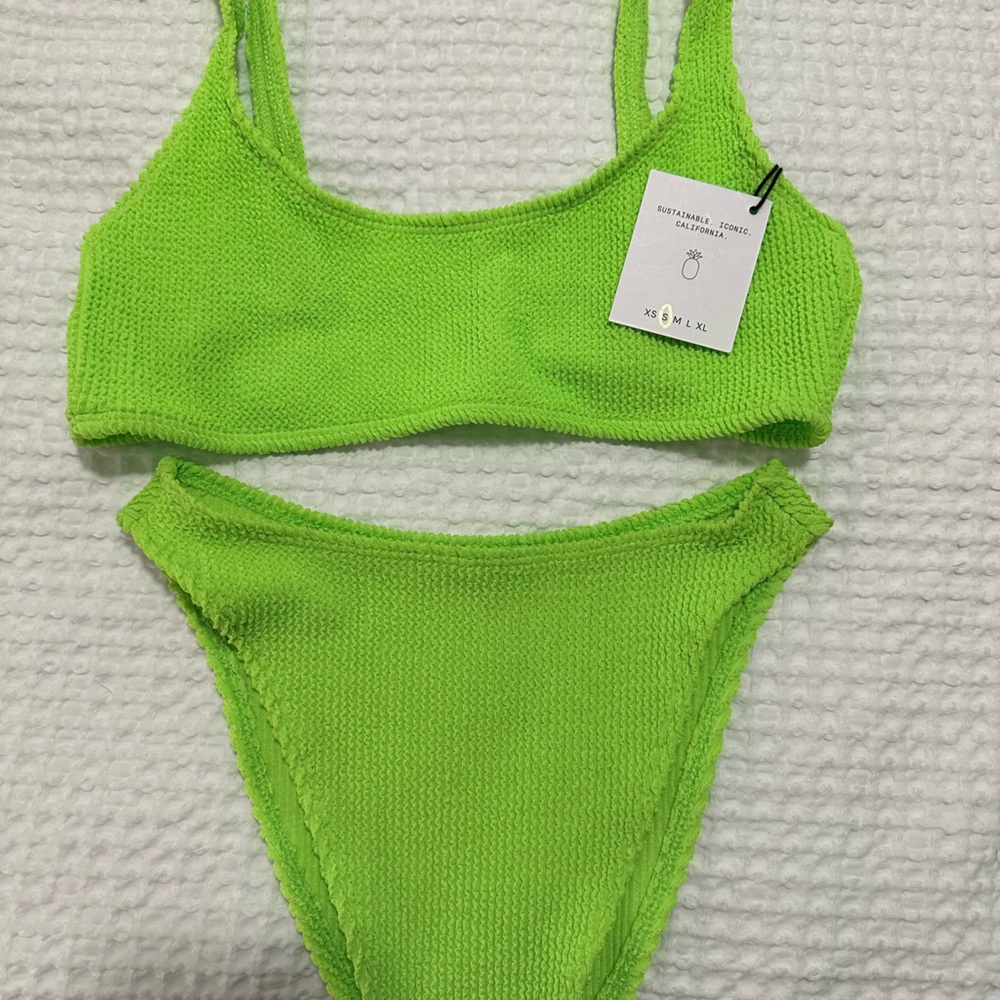 Skatie Corona Mya Top and Kelly Bottom